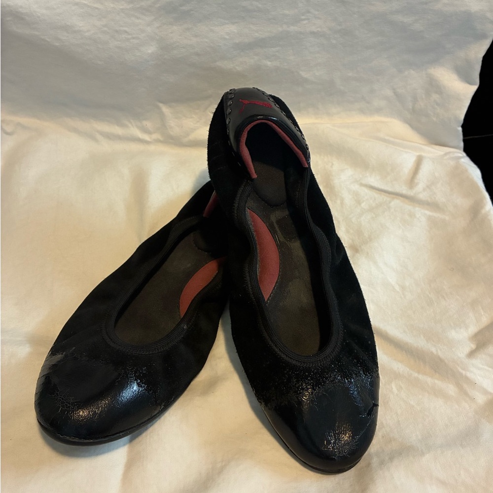 Puma black suede flats size 8.5